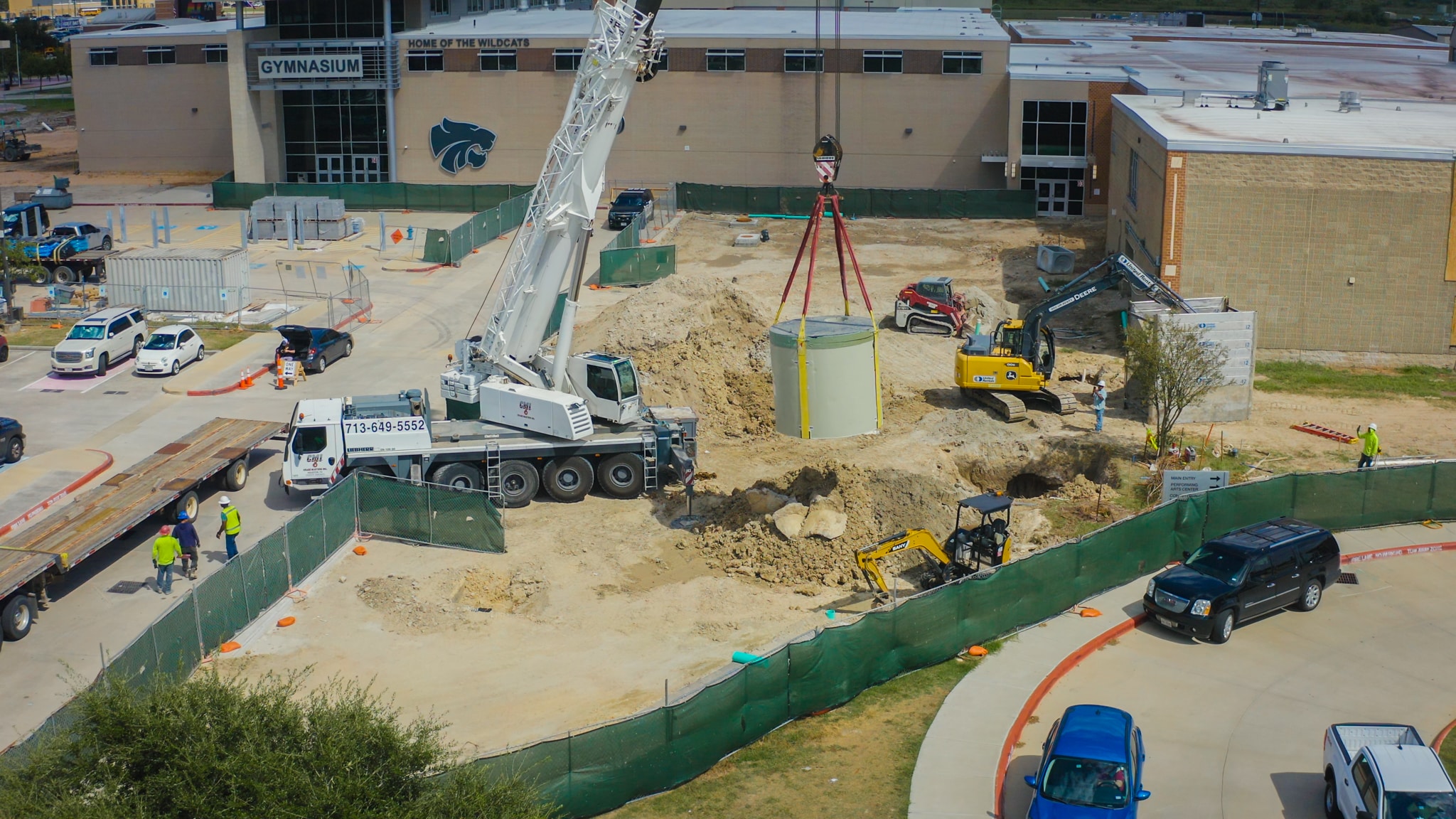 DJI_0691.00_01_53_10.Still009